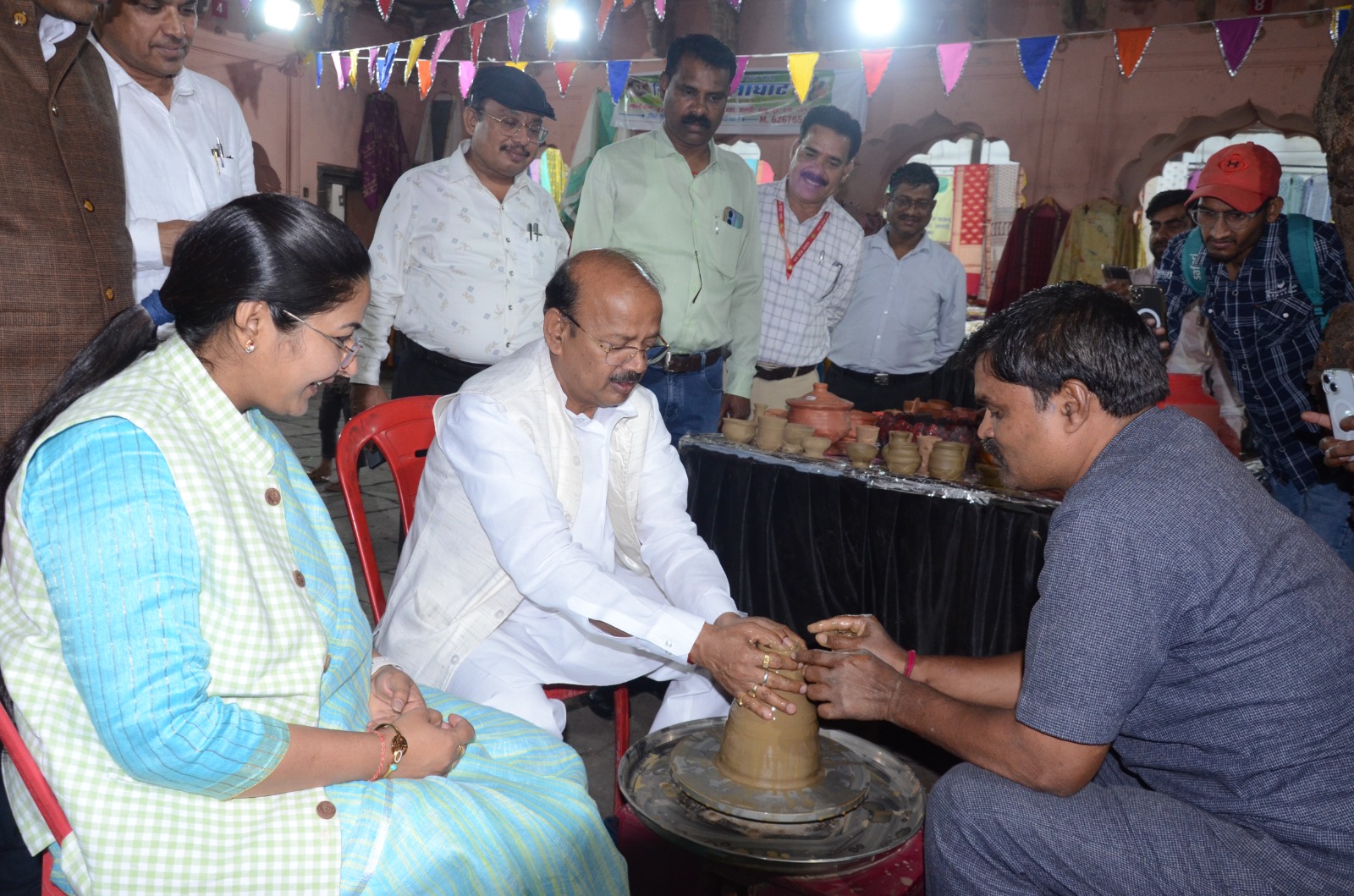 गौहर महल प्रदर्शनी 2024