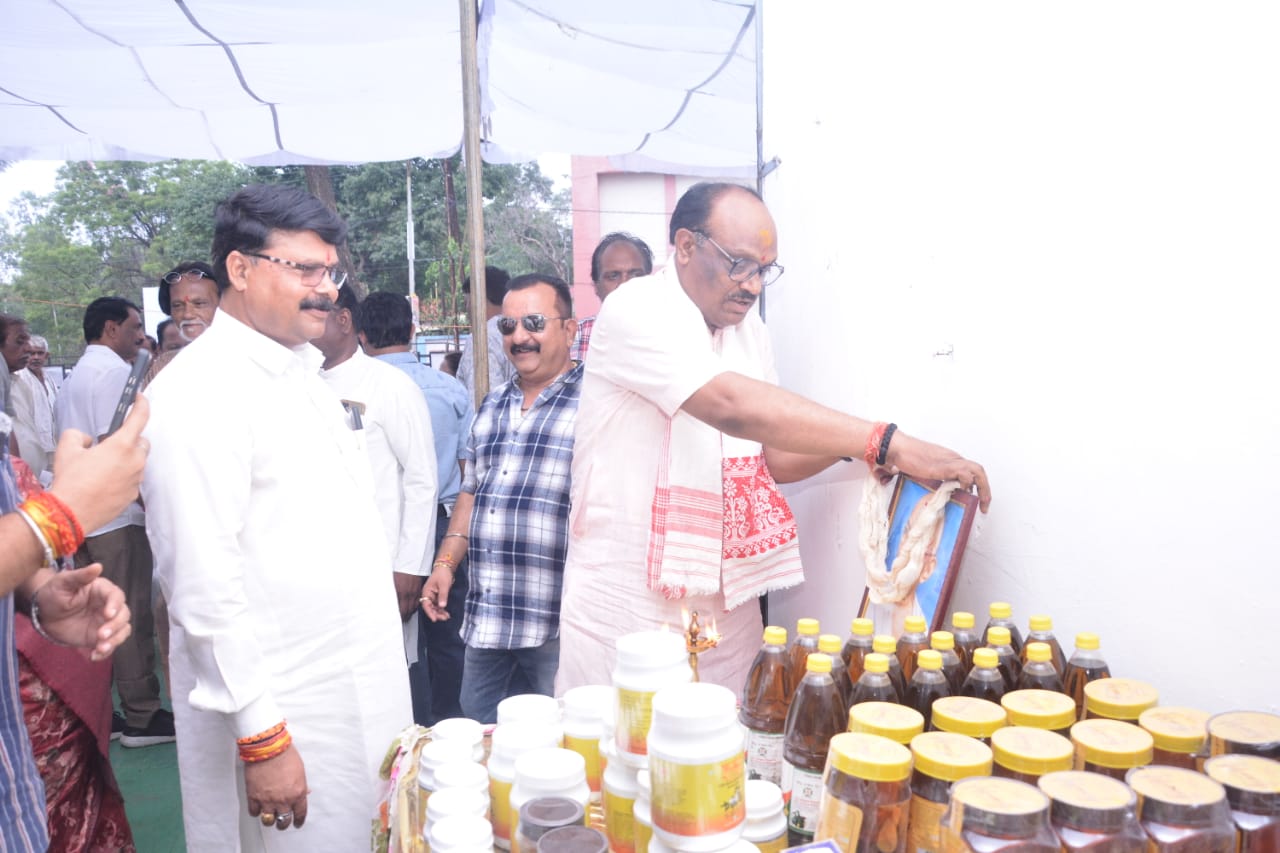 खादी उत्सव  जिला बैतूल वर्ष 2025-26