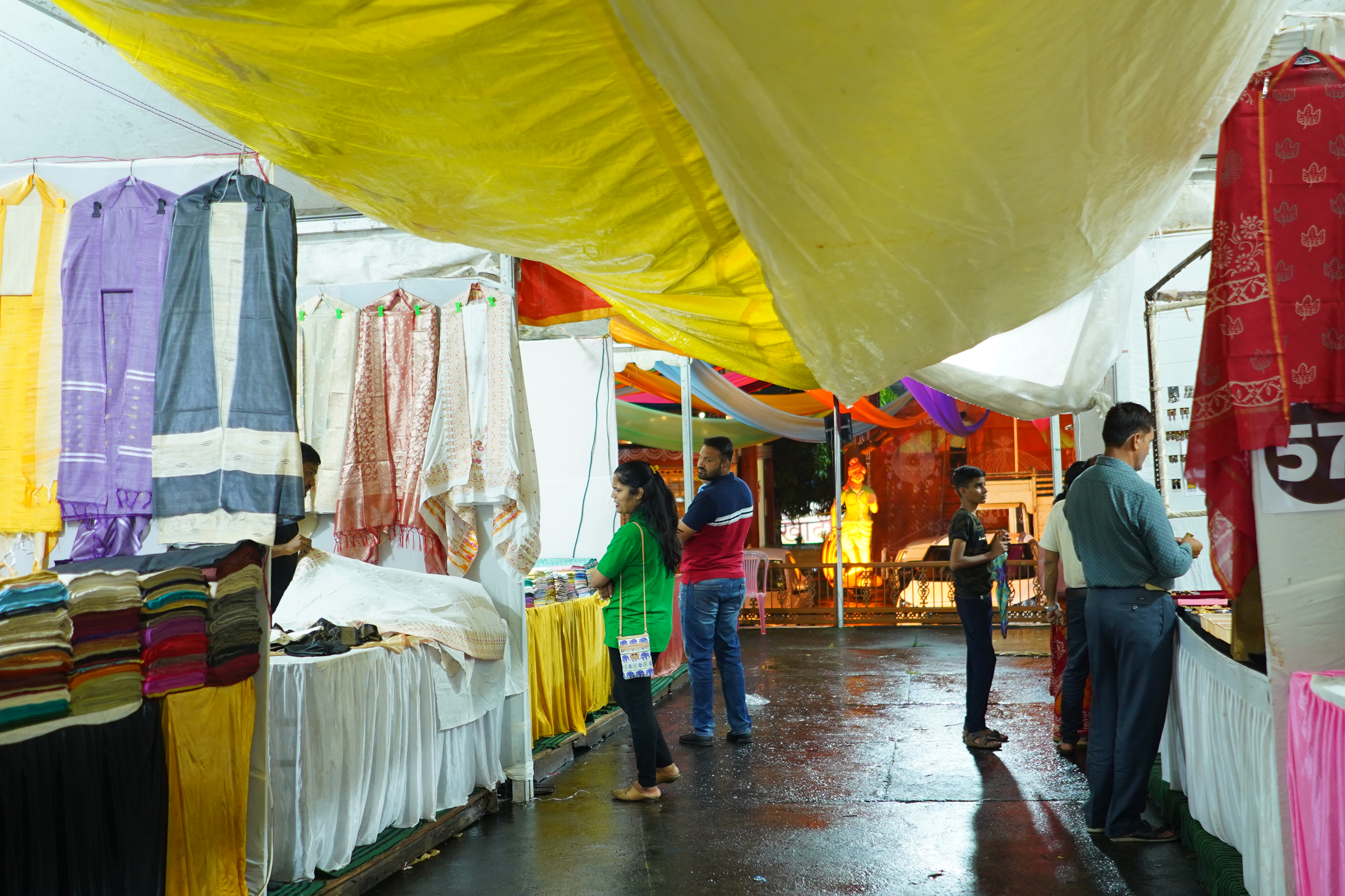 राष्ट्रीय खादी महोत्सव भोपाल हाट  वर्ष 2024-25