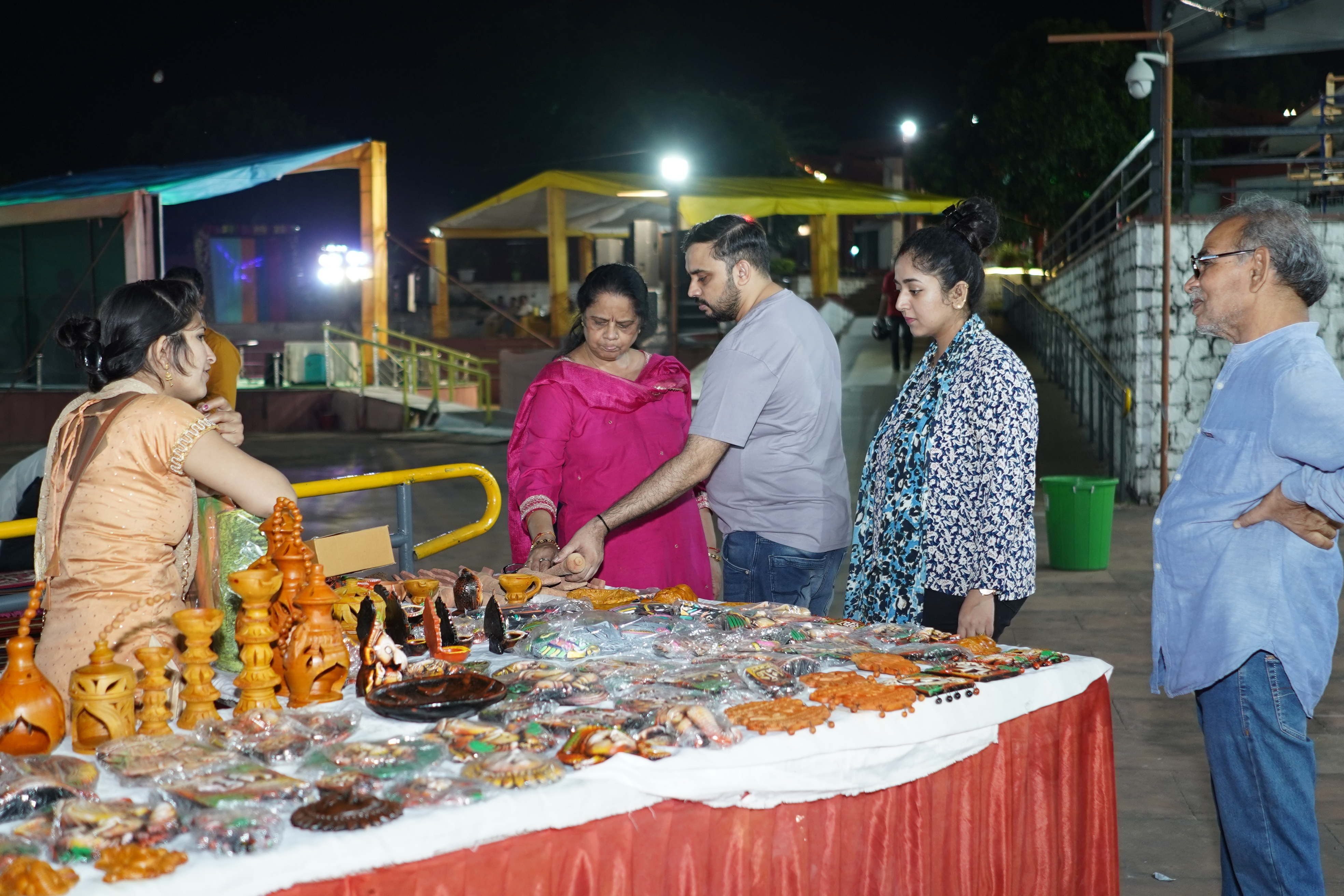 राष्ट्रीय खादी महोत्सव भोपाल हाट  वर्ष 2024-25