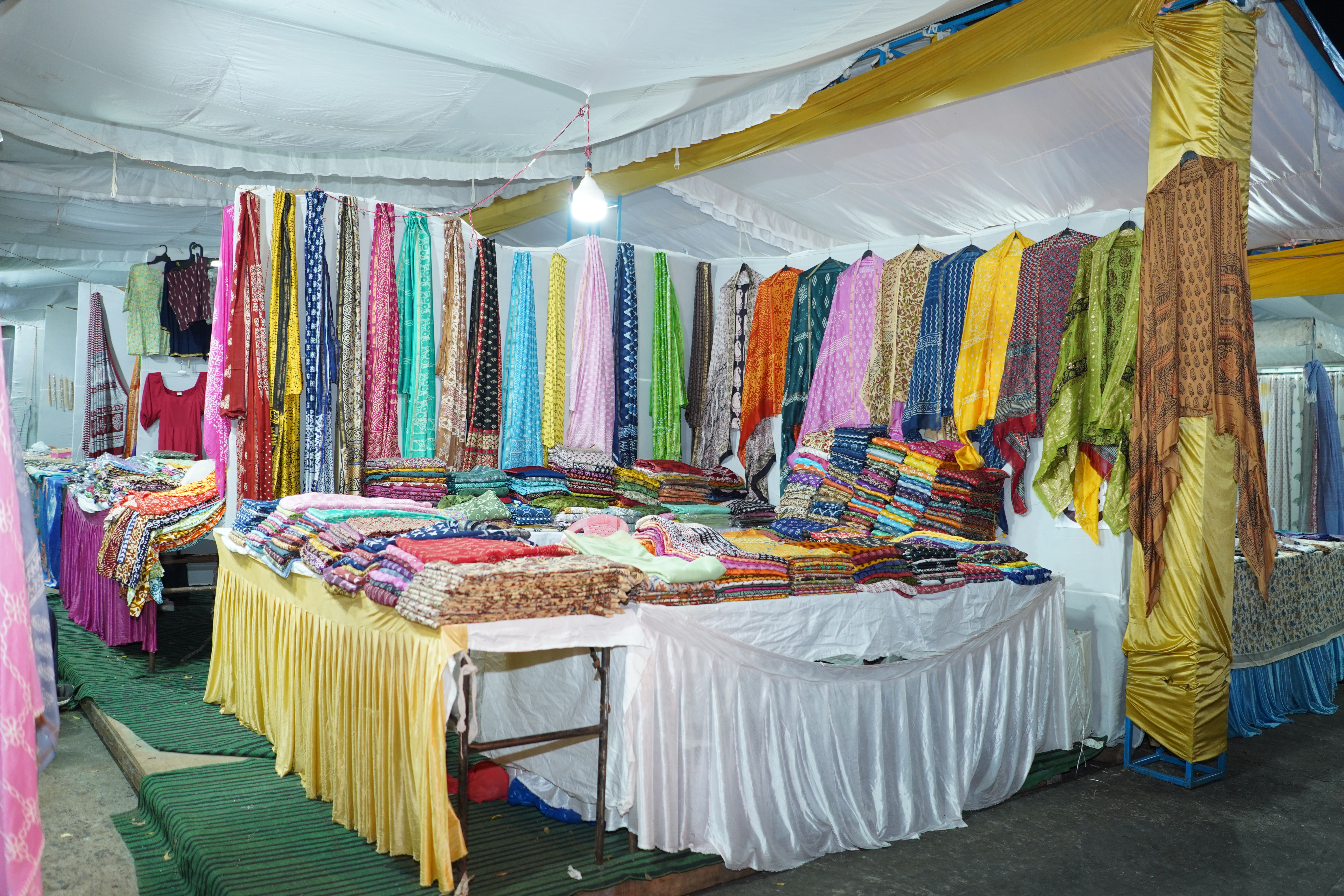 राष्ट्रीय खादी महोत्सव भोपाल हाट  वर्ष 2024-25