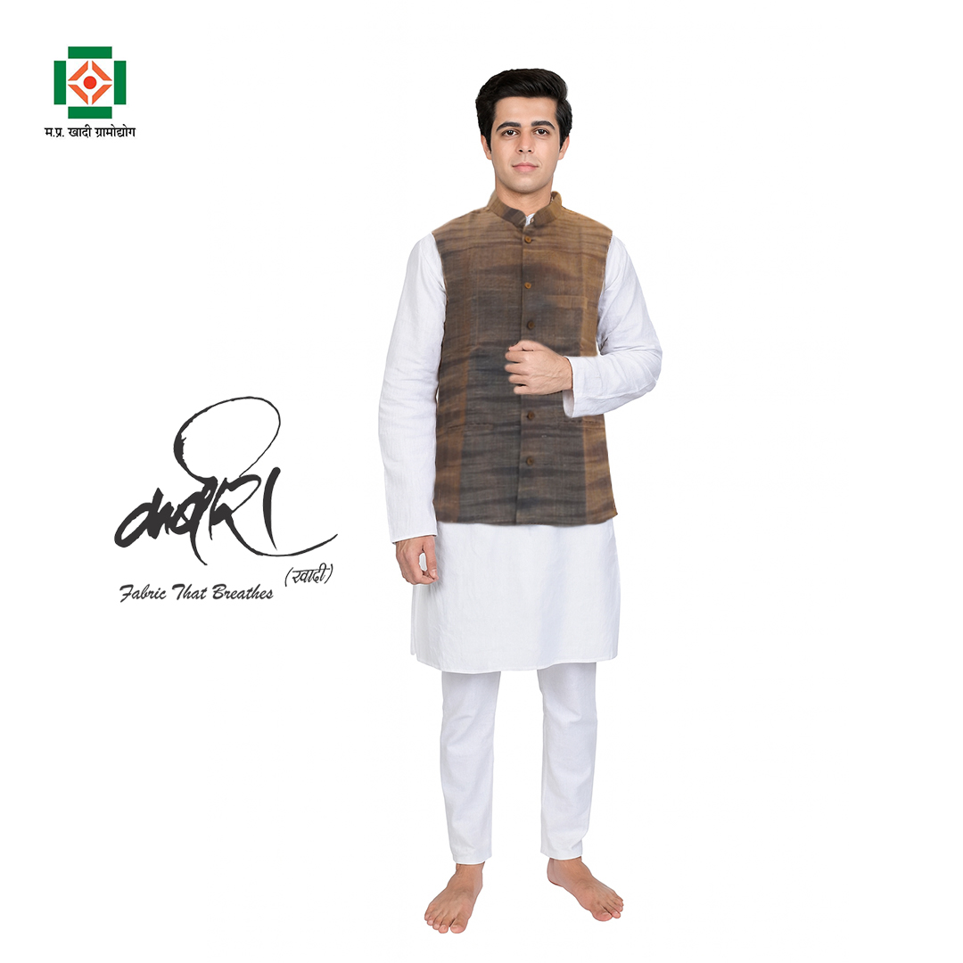 खादी जैकेट – पारंपरिक सौंदर्य और आधुनिक अंदाज़