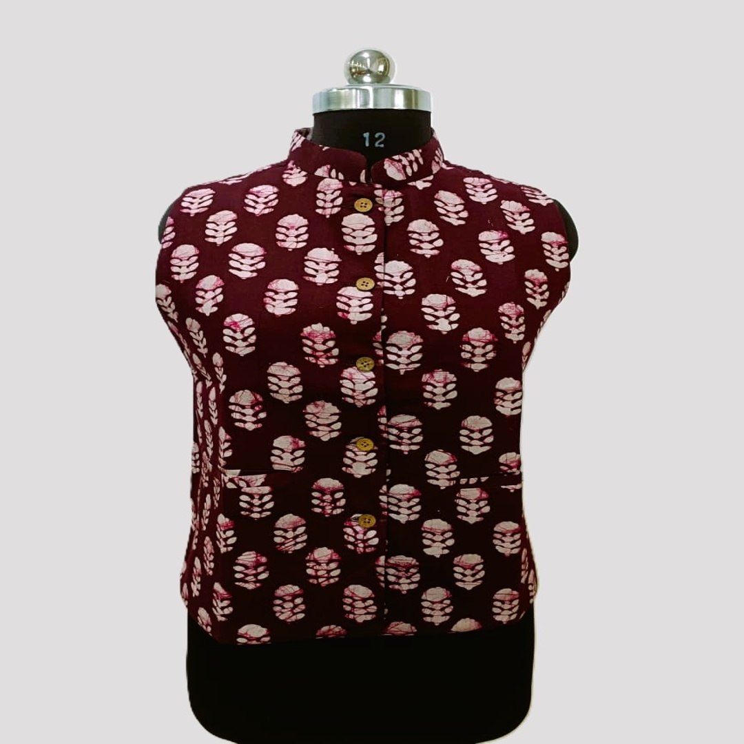 बाटिक प्रिंट महिला जैकेट