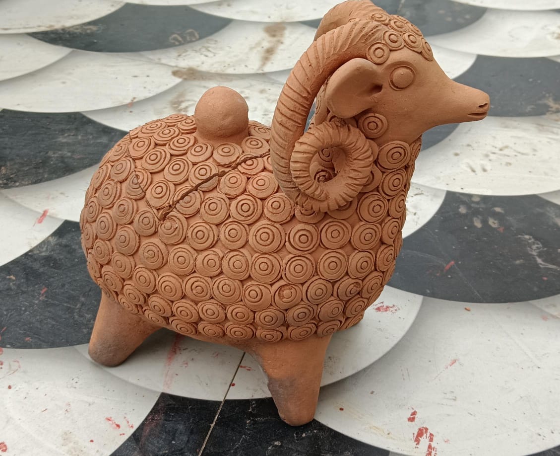 टेराकोटा गमले, पॉट्स एवं डेकोरेटिव उत्पाद