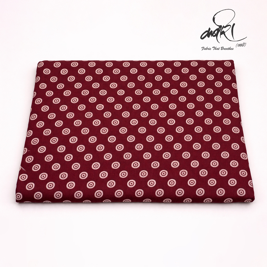 बाघ प्रिंट रनिंग फैब्रिक – पारंपरिक सौंदर्य में व्यावहारिक कपड़ा